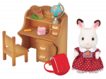 La fille Lapin Chocolat et bureau Sylvanian