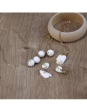 Atelier de bijoux ciment et feuilles d'or - Sycomore